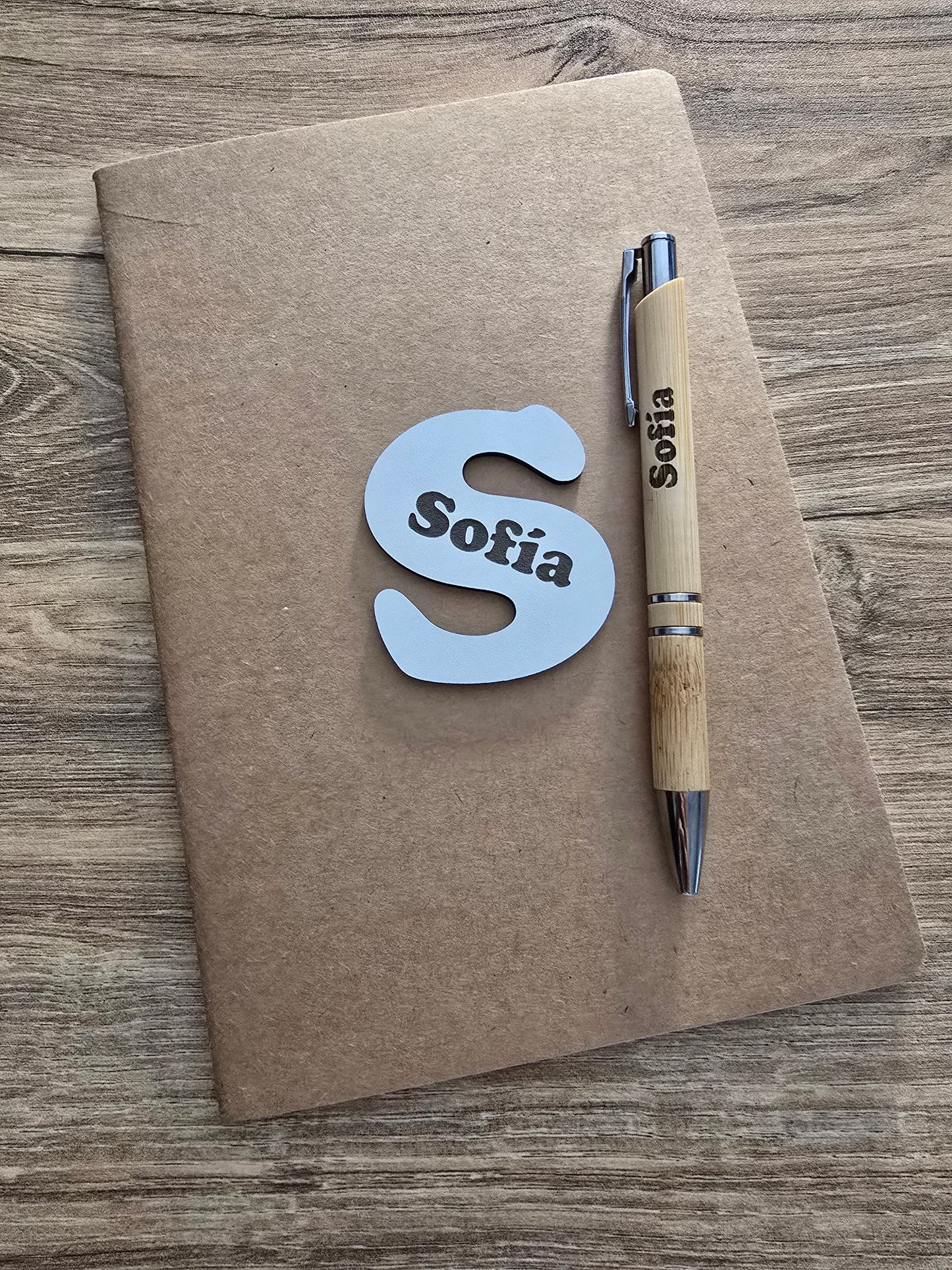 Notebook + engraved pen pack
