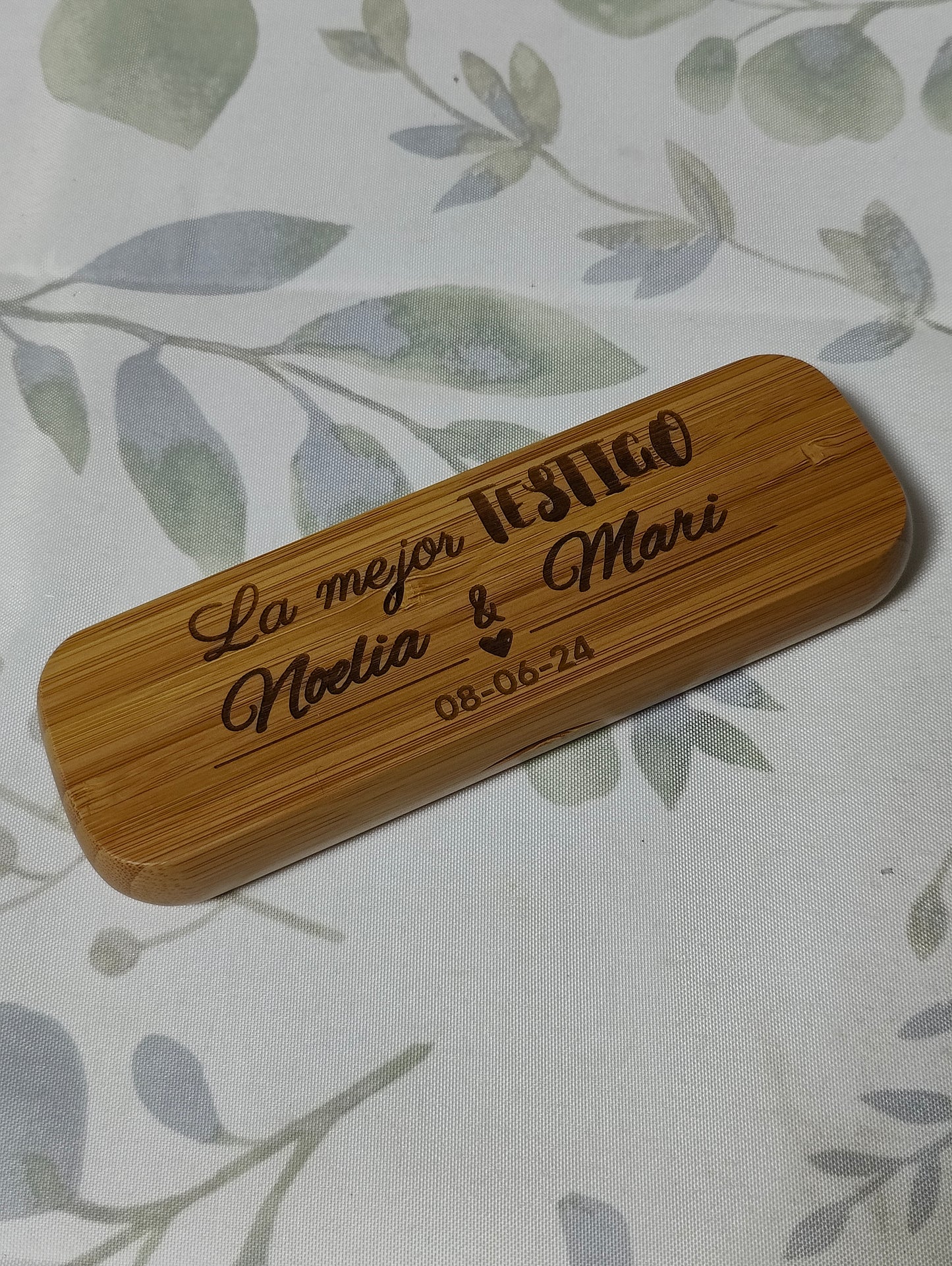 Bolígrafo personalizado con caja de bambú