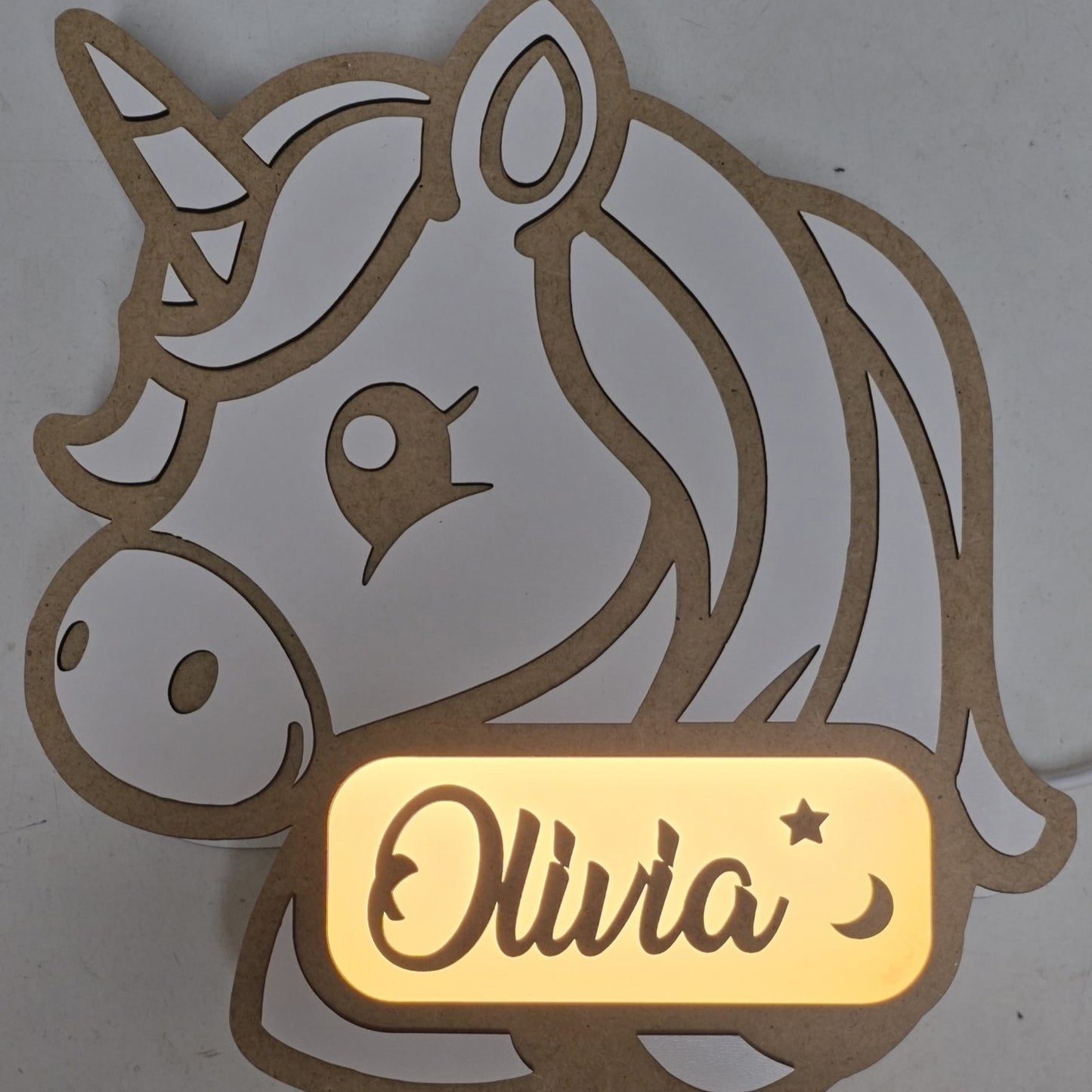 Lámpara de Noche Infantil Personalizada 🌙 LED Cálida de Madera | Oso, Búho o Unicornio | Luz Quitamiedos USB-C para Bebés y Niños con Nombre personalizado | Regalo Original Cumpleaños