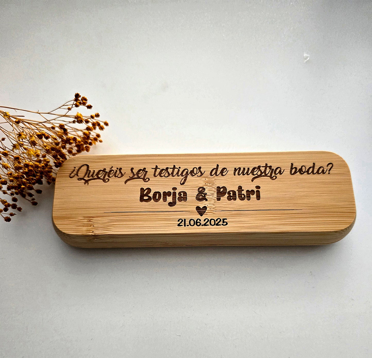 Personalized pens (2 pens in a box) with bamboo box