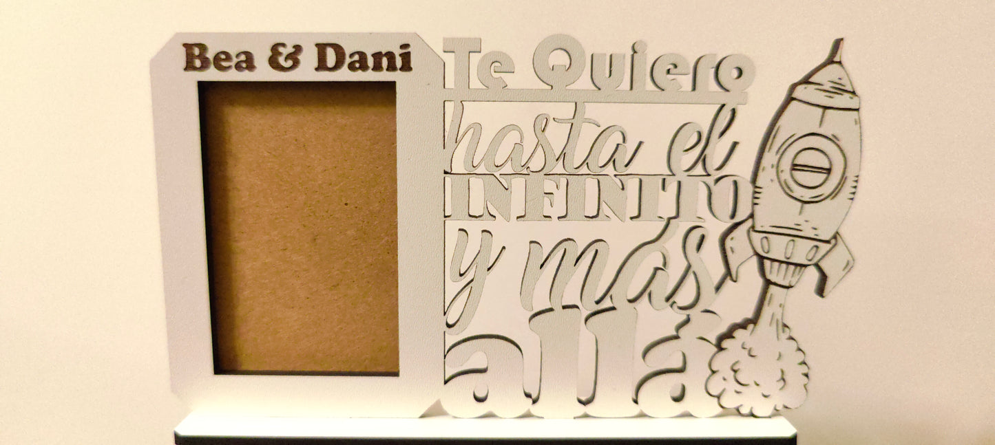 Marco de fotos personalizado de madera