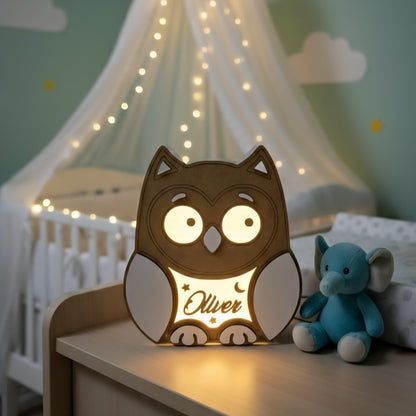 Lámpara de Noche Infantil Personalizada 🌙 LED Cálida de Madera | Oso, Búho o Unicornio | Luz Quitamiedos USB-C para Bebés y Niños con Nombre personalizado | Regalo Original Cumpleaños