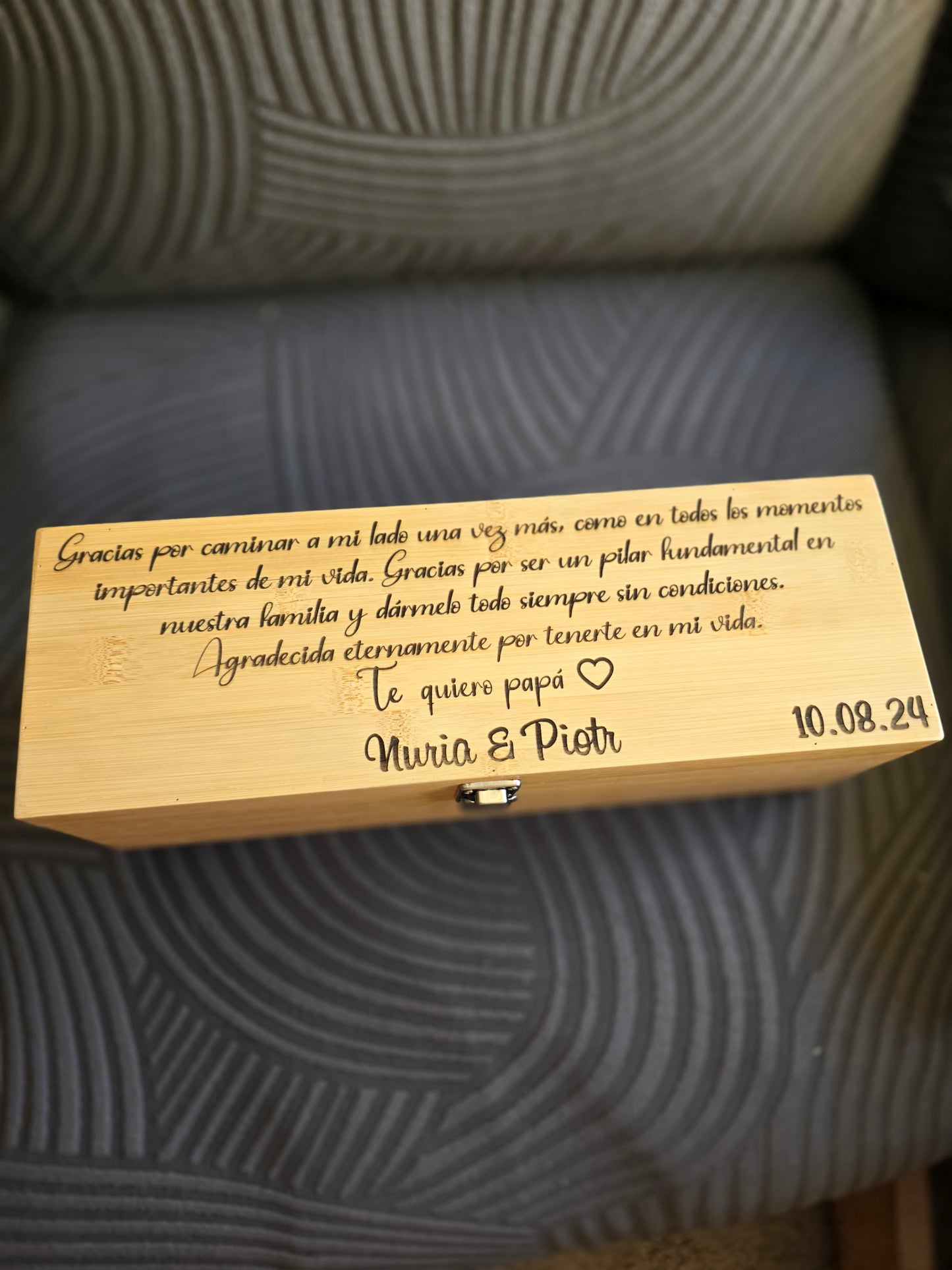 Personalized bamboo wine box with accessories