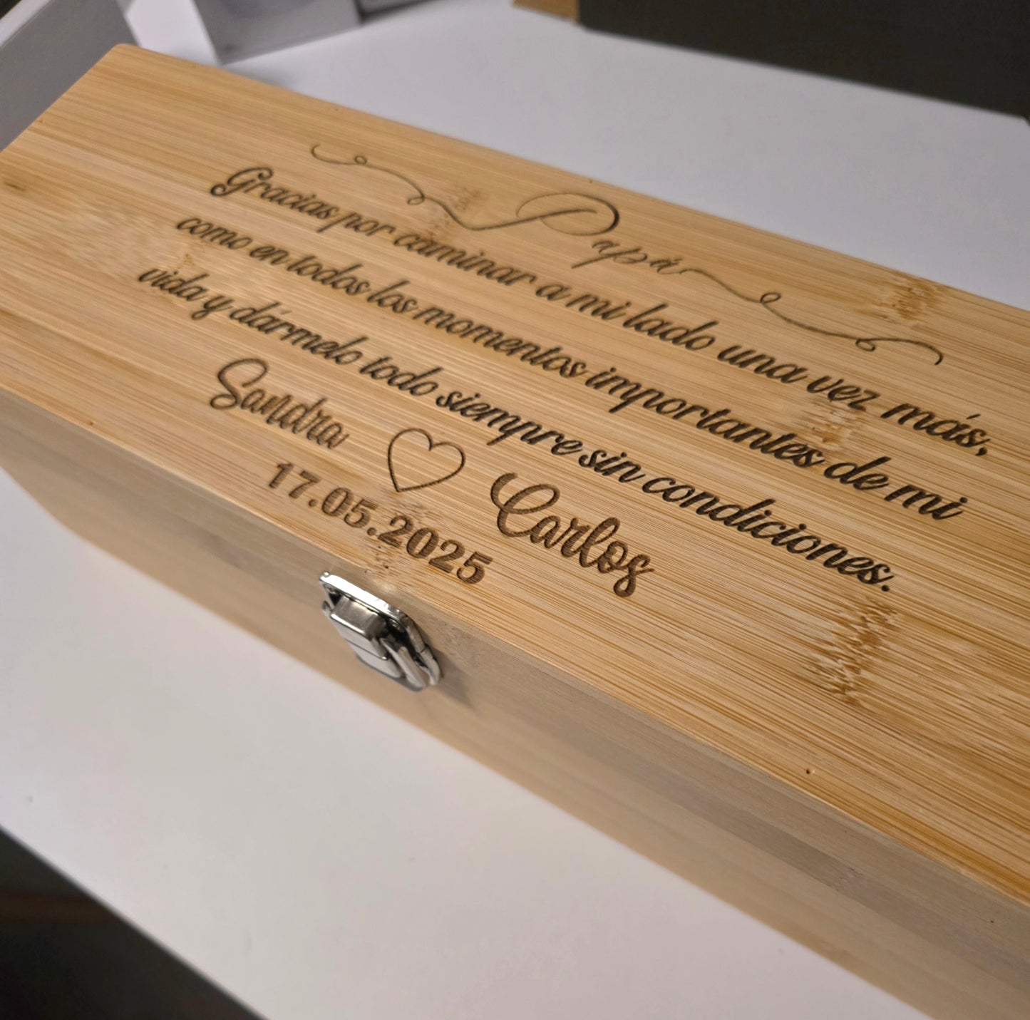Personalized bamboo wine box with accessories