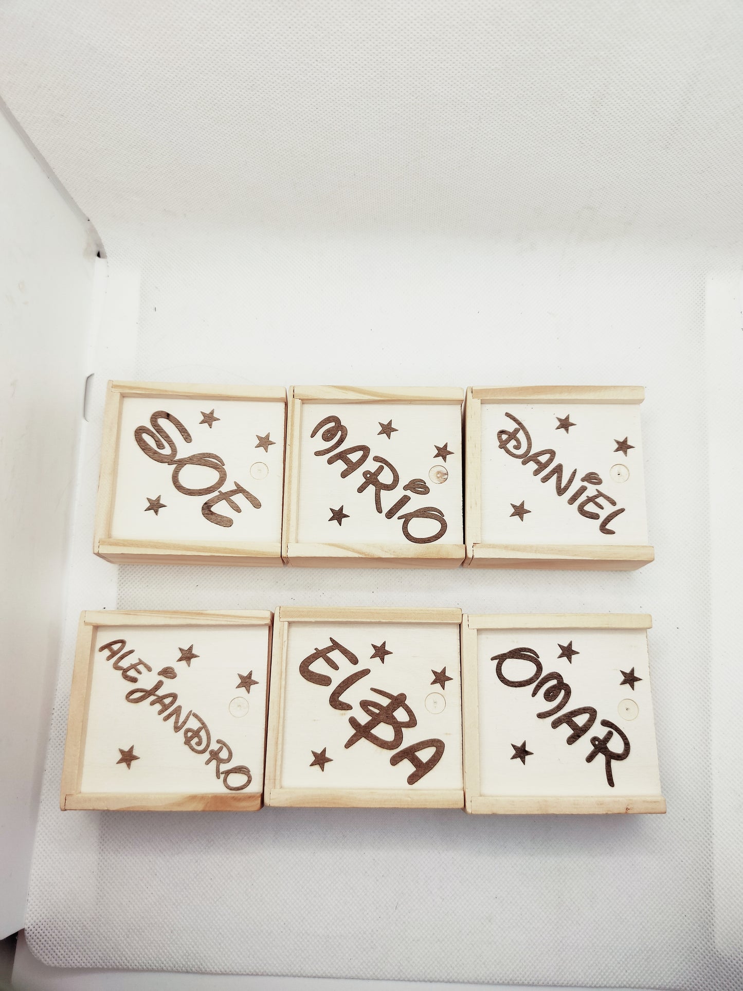 Custom tic-tac-toe game