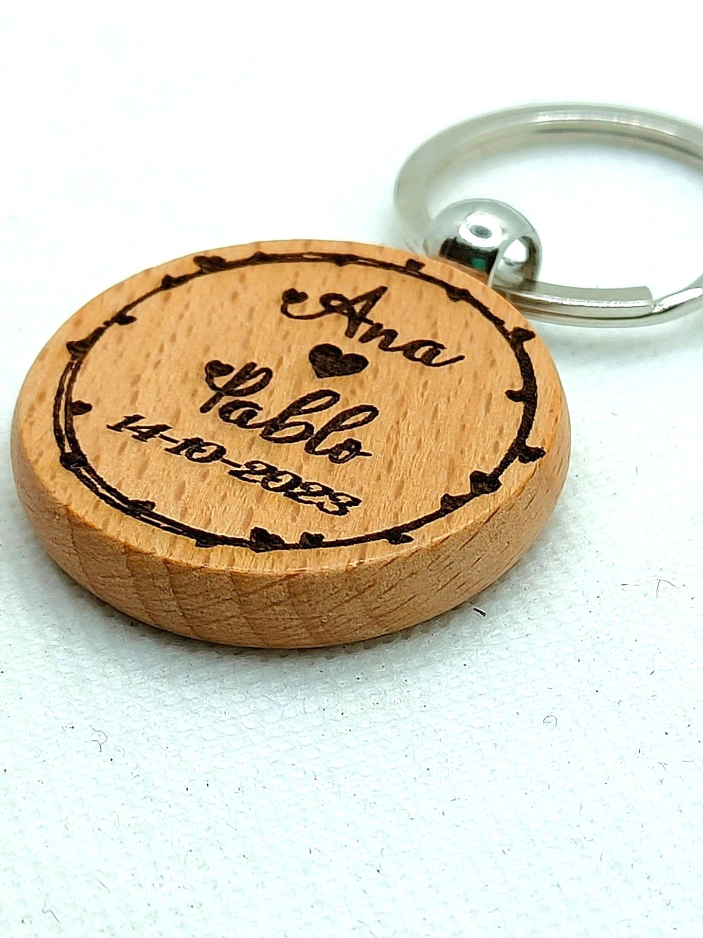 Round keychain